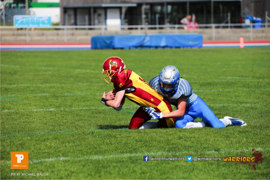 Beim US-Sports spiel der American Football  zwischen den Winterthur Warriors und den Geneva Seahawks U19, on Saturday,  12. May 2018 im Sportpark Deutweg in Winterthur . (TOPpictures/Michael Walch)
Bild-Id: WAM_39943